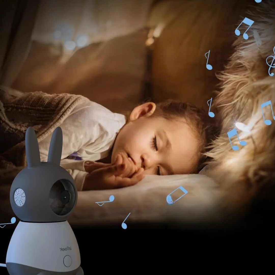 babyphone camera lapin fille dort