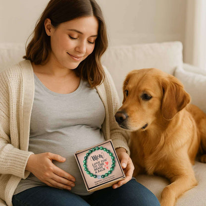 cadeau femme enceinte heureuse chien paisible bracelet symbolique