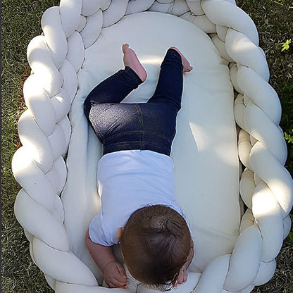 Tresse de lit bébé - Blanche Besdodo